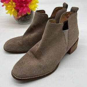 Seychelles Tan Suede Ankle Bootie Size 8.5 MCA6385